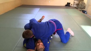 Biceps slicer from lasso guard