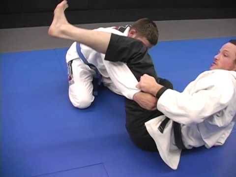 Shoulder lock from double under guard pass