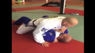 Xande Ribeiro mount control and cross choke