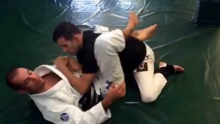 How to deal with the stack with Ryron Gracie