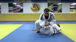 Toe hold and Kneebar from Side control