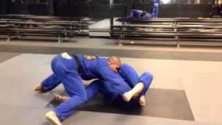 Mahamed Aly – Butterfly guard pass