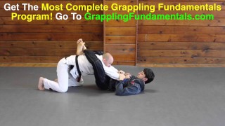 A Very Underrated Way To Open The Closed Guard – Jason Scully