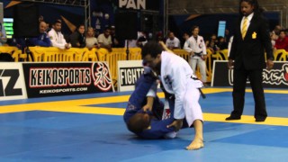 Romulo Barral submits his opponent with at choke at the 2016 Pan
