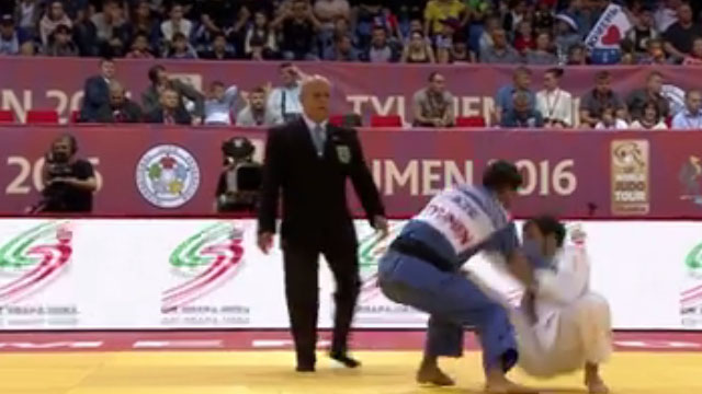 Rolling Juji-gatame from Under 60kg Judo Competition Match
