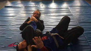 Counter to Triangle Choke Posturing (stacking) – Mike Bidwell