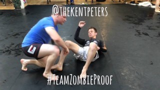 Sneaky Dogbar vs Seated Open Guard – Kent Peters