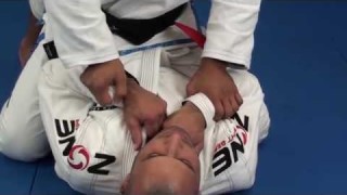Flying Arm Locks from Mount – JT Torres