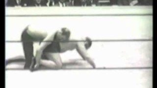 Ed “Strangler” Lewis vs Richard Dick Shikat June 9, 1932 professional Wrestling match