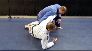 How To Stop The Knee Slice Pass – Gustavo Gasparin