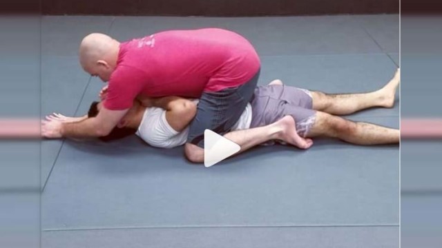 Interesting Transition: Armbar Fake Into Omoplata into inverted triangle