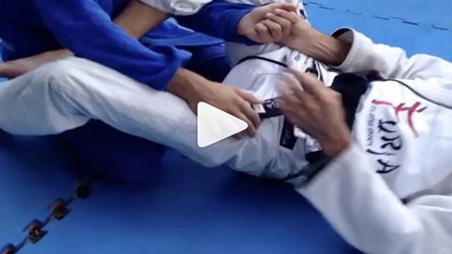 Legendary Roleta Demonstrating on a nice Open Guard Sweep