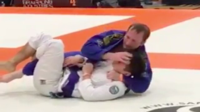 Guy Defends Collar Choke with His Teeth!