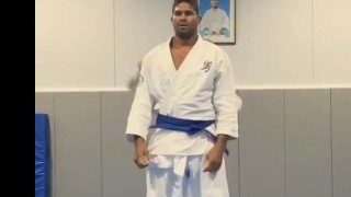 Alistair Overeem Works On Self Defense With Valente Brothers