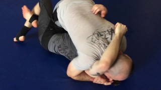 1 Minute Jiu Jitsu Hack – Belly Up Half Guard Pass