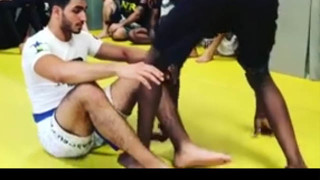 Luta Livre Toe Hold From Guard Top