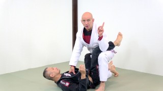 3 Ways to Break the Closed Guard