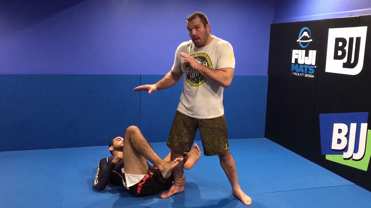The Inescapable Toehold From De La Riva by Dean Lister