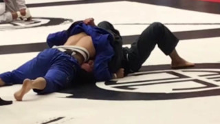 White Belt pulls off a crazy back take from north south