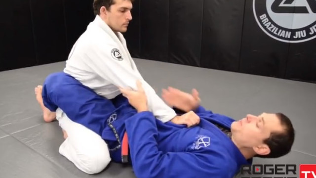 How to break a strong guy’s posture from closed guard – Roger Gracie