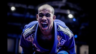 What’s up with Erberth Santos lately?