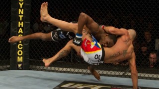 3 Ways to Set Up the Double-Leg Takedown in MMA