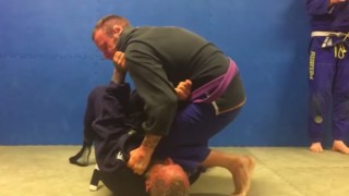 Purple Belt Grapples Bodybuilder; Gets Paid For Every Tap