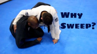 Adding Some Bite to the Underhook Half Guard with the Kneebar- Kenneth Brown
