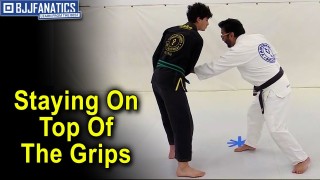 Staying On Top Of The Grips by Fernando Yamasaki