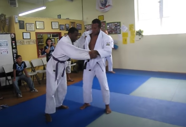 Jacare Souza Does Judo Randori with Whole Judo Dojo